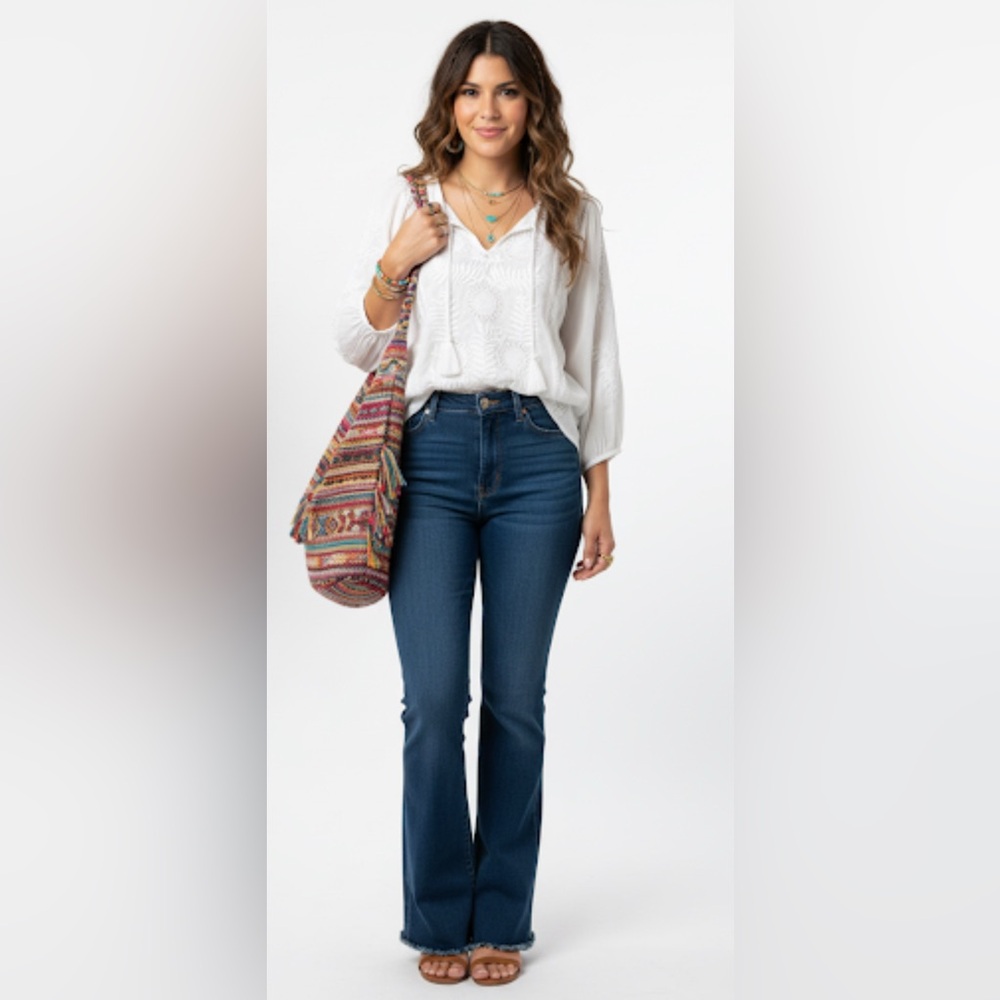 Zara Woman Premium Denim Collection Large Elegant Cream Embroidered Women's Top